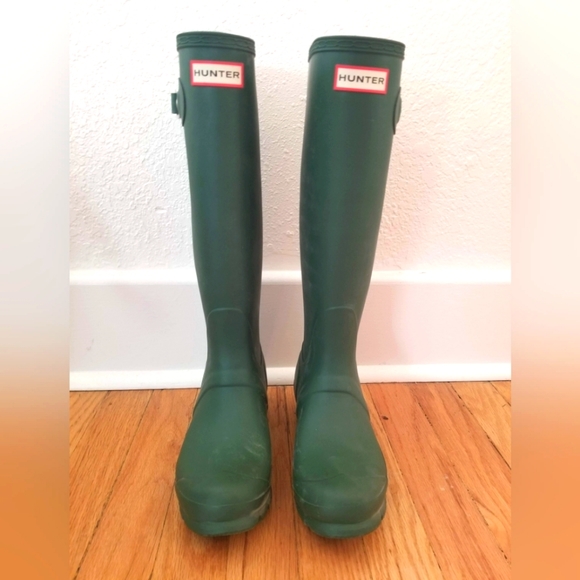 Hunter Boots - Picture 1 of 1